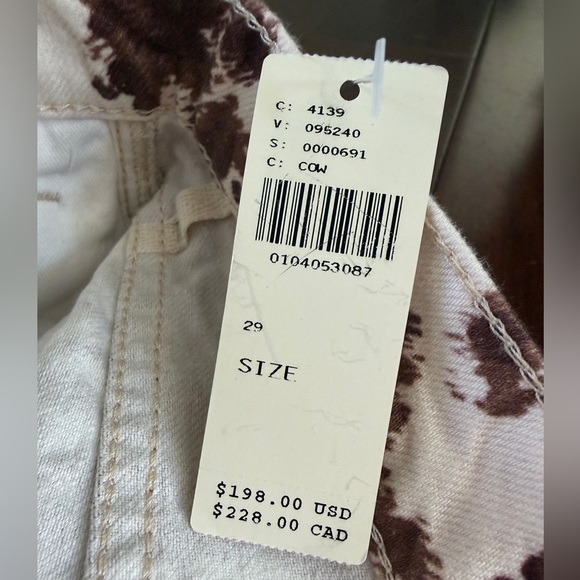Anthropologie NWT Reformation Cow Print VAL 90s Mid Rise Straight Jeans size 29 - Picture 6 of 6